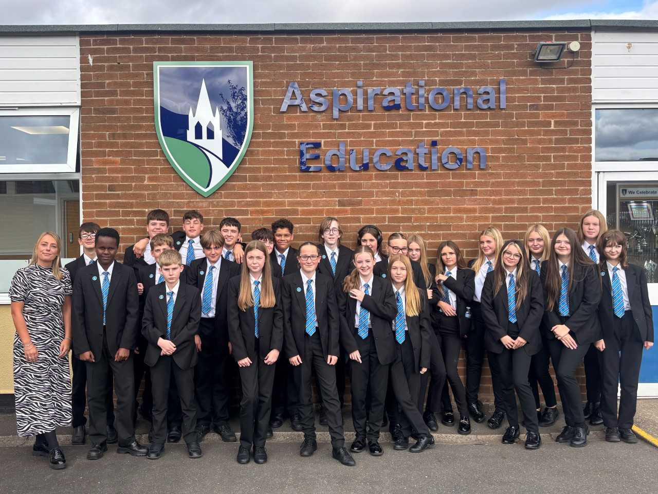 Ms Barker with class 9L1